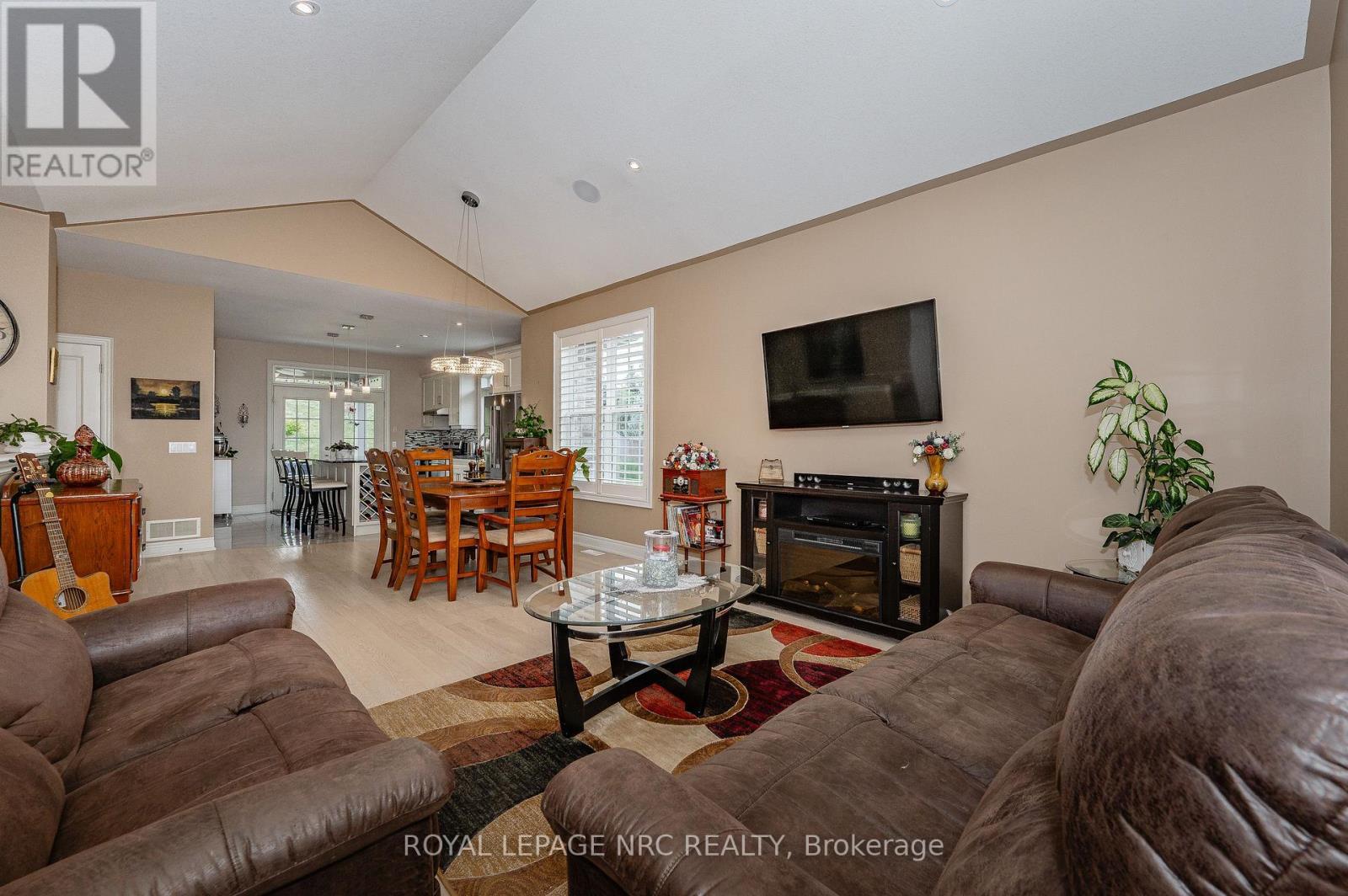 












3985 LOWER COACH ROAD

,
Fort Erie (Stevensville),




Ontario
L0S1S0

