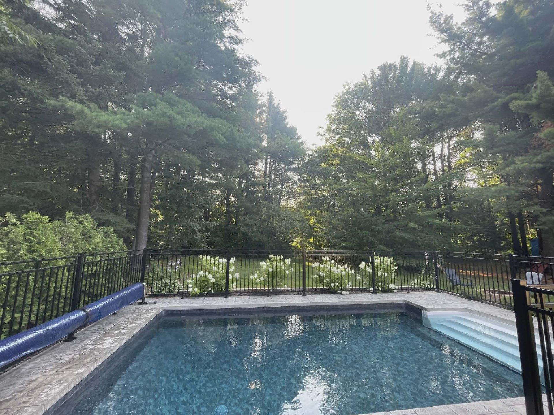 









1000


Ch. des Petites-Terres

,
Trois-Rivières,




QC
G9B7G6

