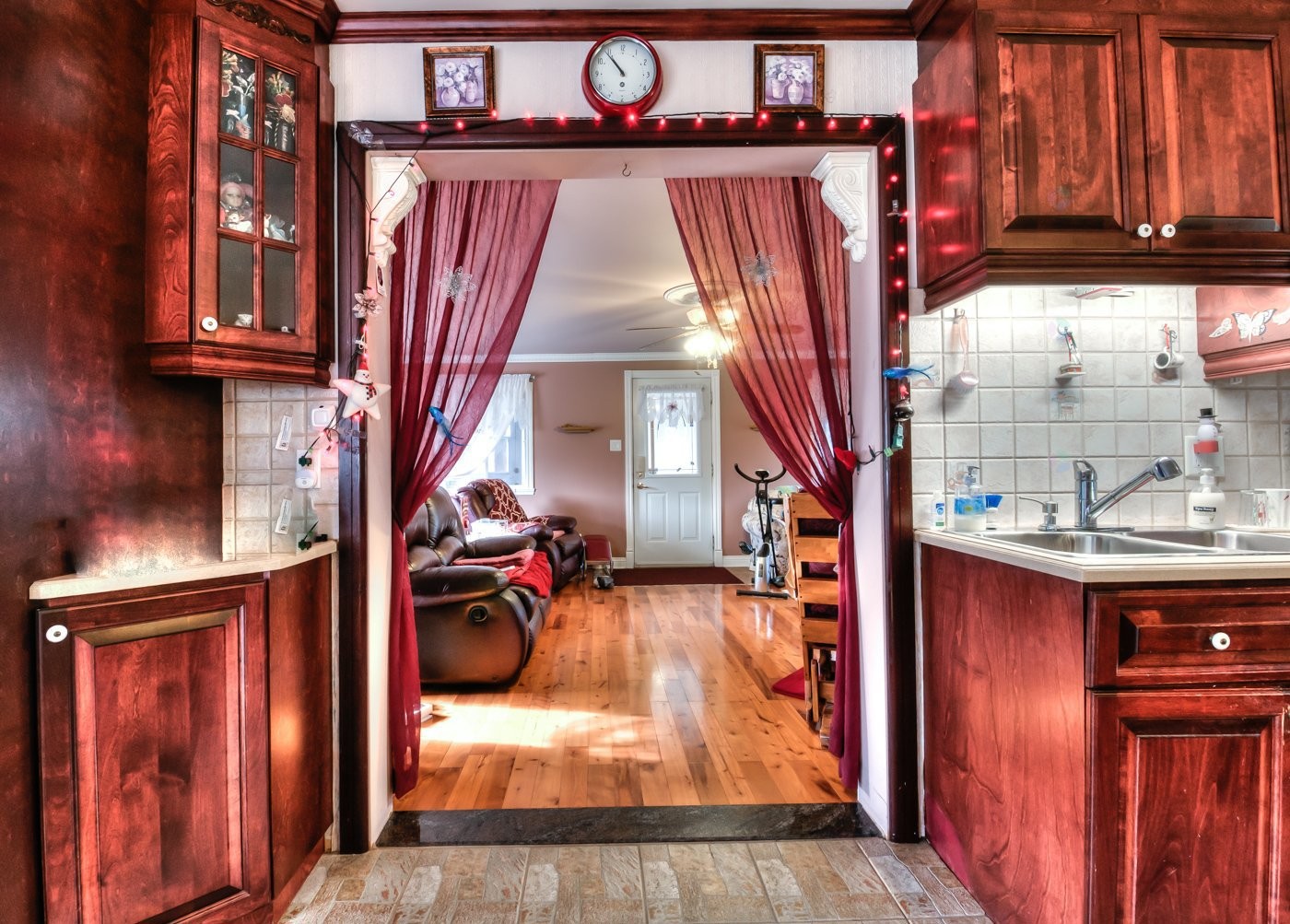 









200


Rg des Cyprès

,
Saint-Sylvère,




QC
G0Z1H0

