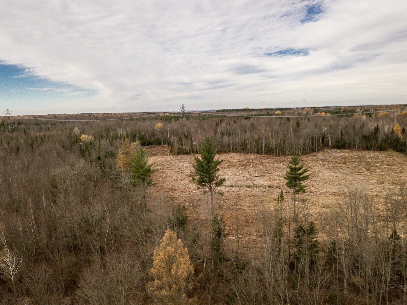 









200


Rg des Cyprès

,
Saint-Sylvère,




QC
G0Z1H0

