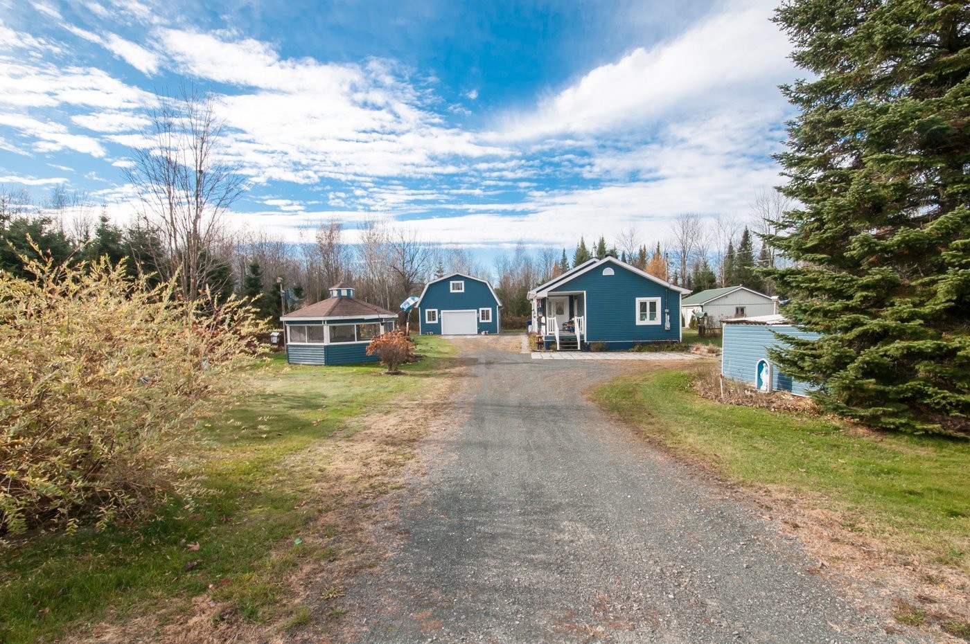 









200


Rg des Cyprès

,
Saint-Sylvère,




QC
G0Z1H0

