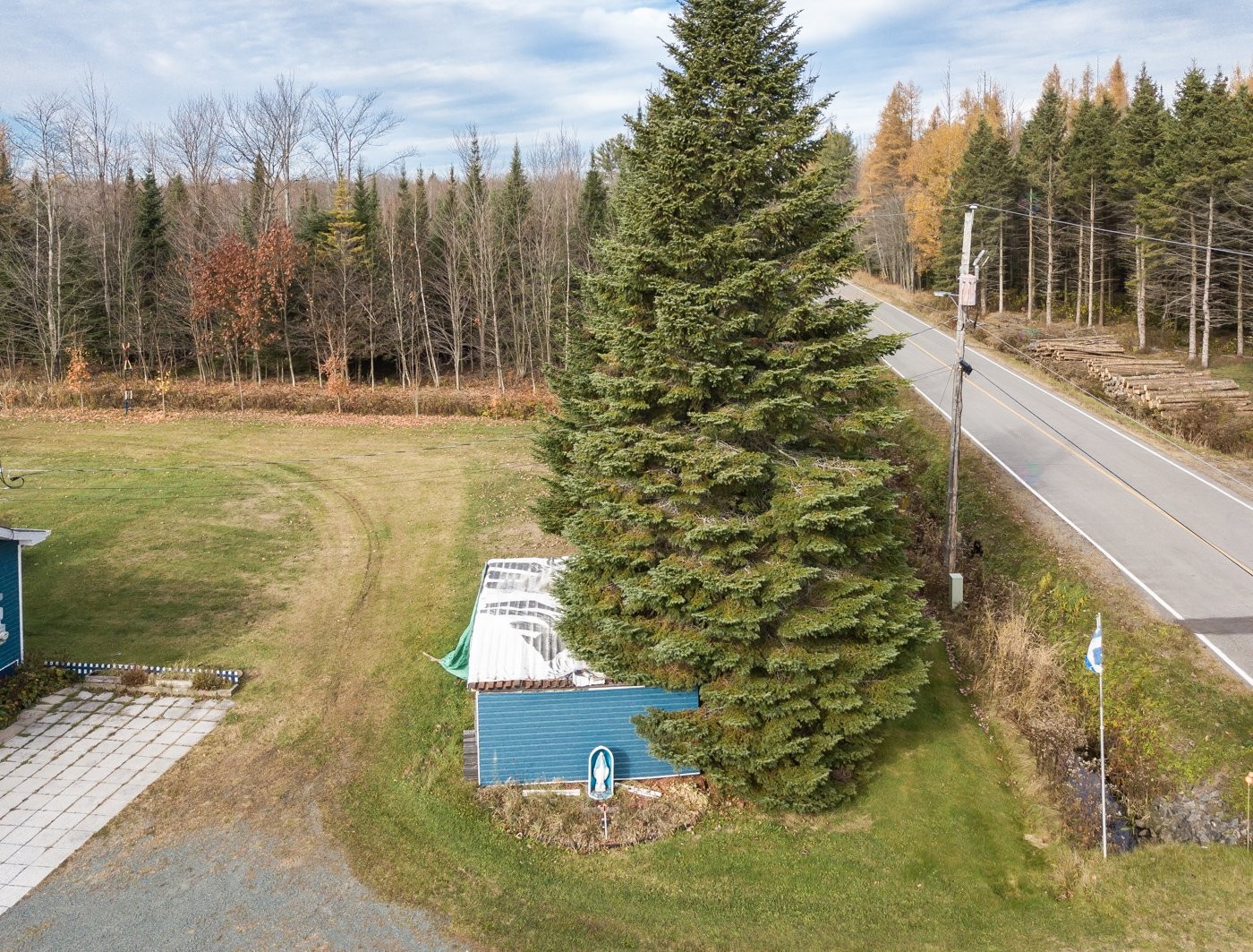 









200


Rg des Cyprès

,
Saint-Sylvère,




QC
G0Z1H0

