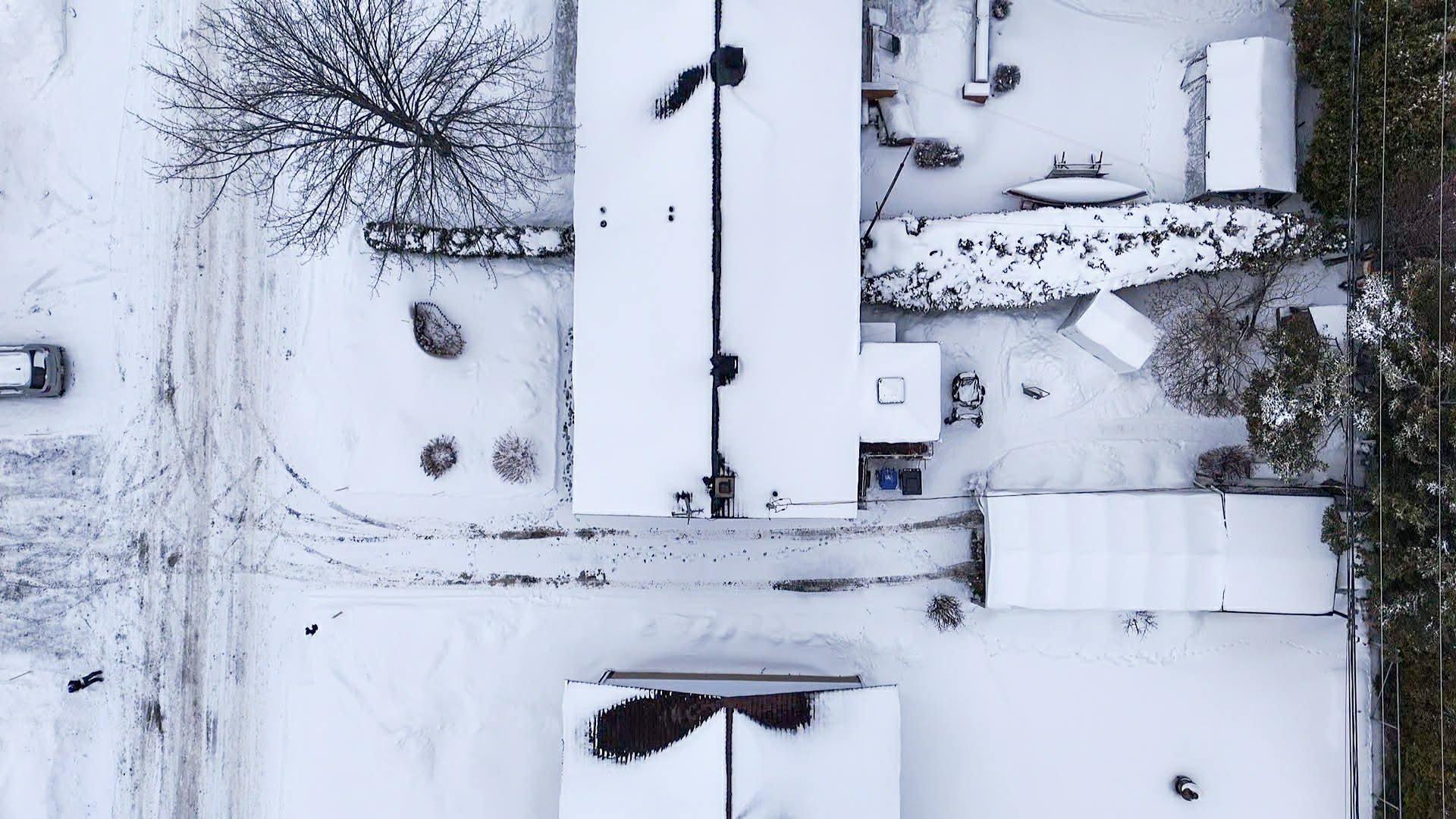 









758


Rue Jolliet

,
Trois-Rivières,




QC
G9B1E1

