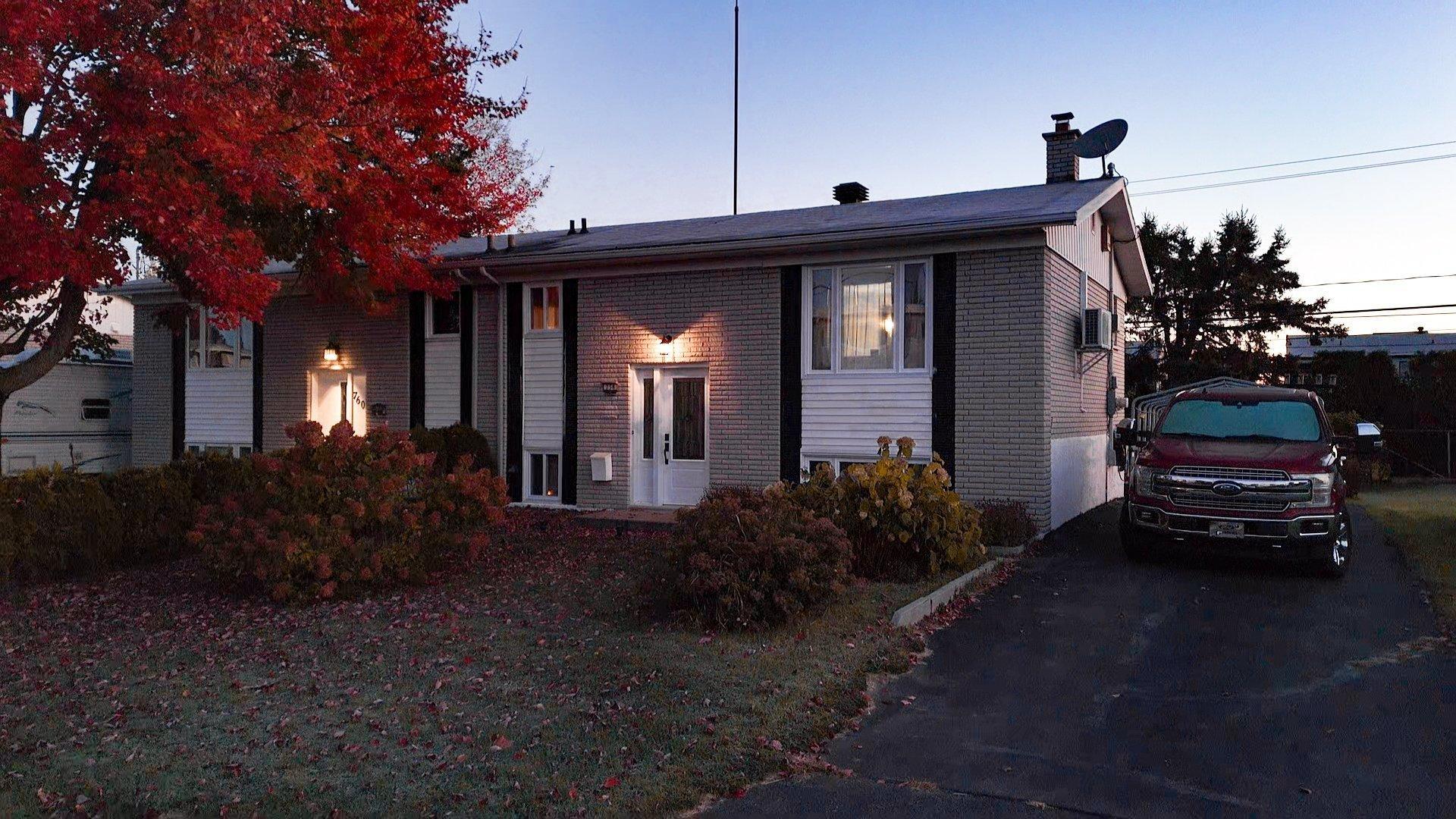 









758


Rue Jolliet

,
Trois-Rivières,




QC
G9B1E1

