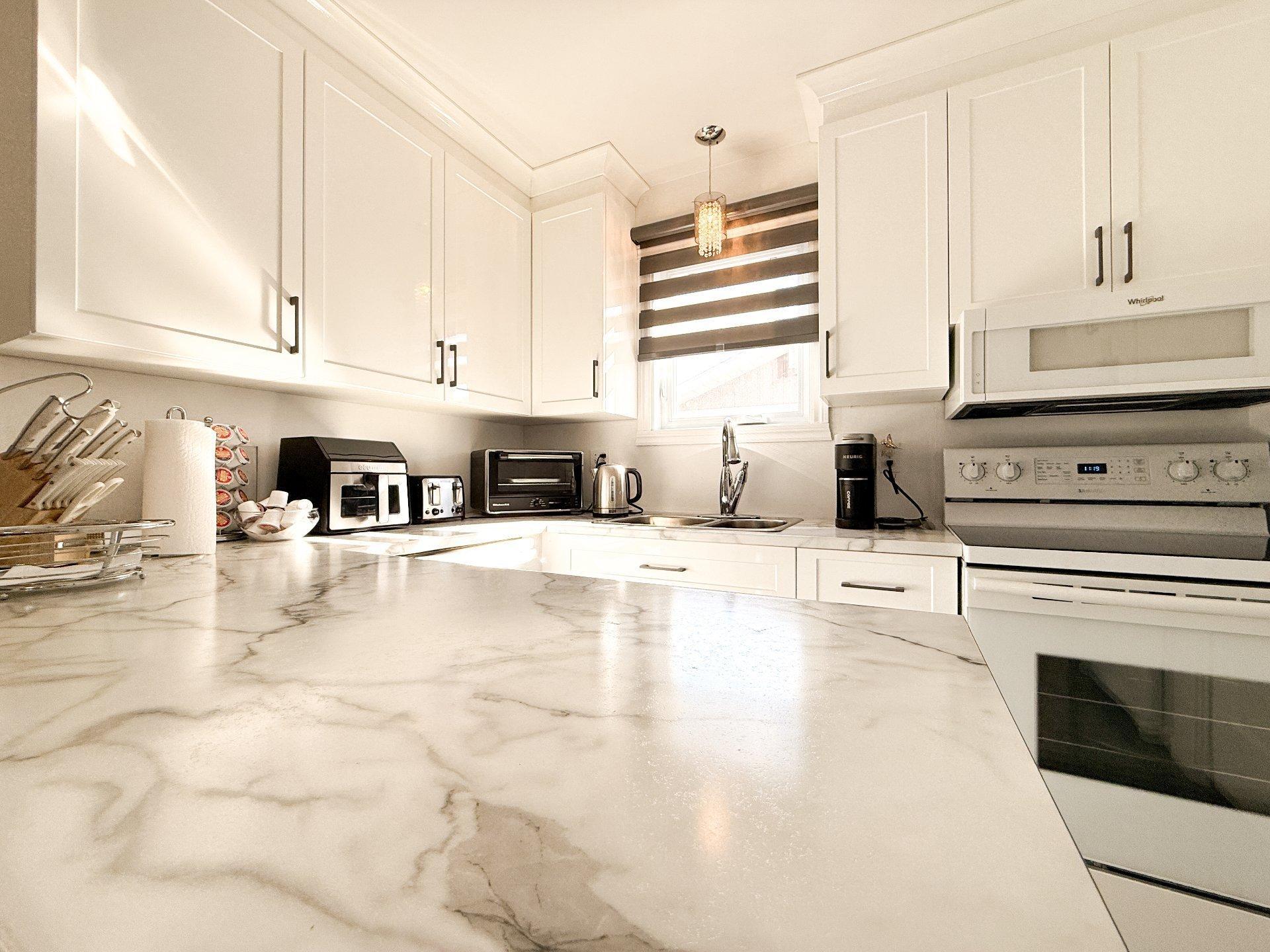 









758


Rue Jolliet

,
Trois-Rivières,




QC
G9B1E1

