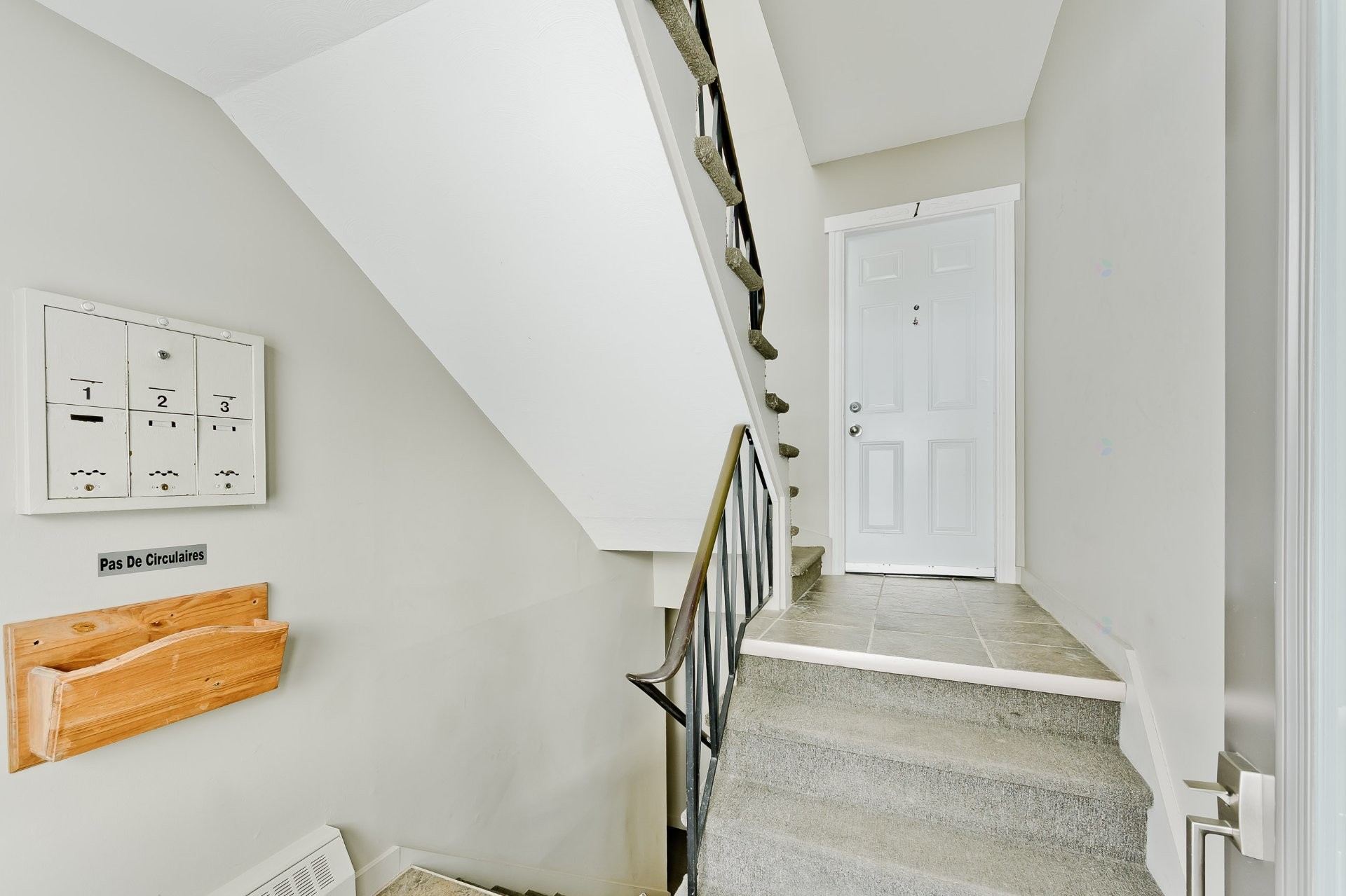 









1961


Rue Denault

,
Sherbrooke (Les Nations),




QC
J1K1G5

