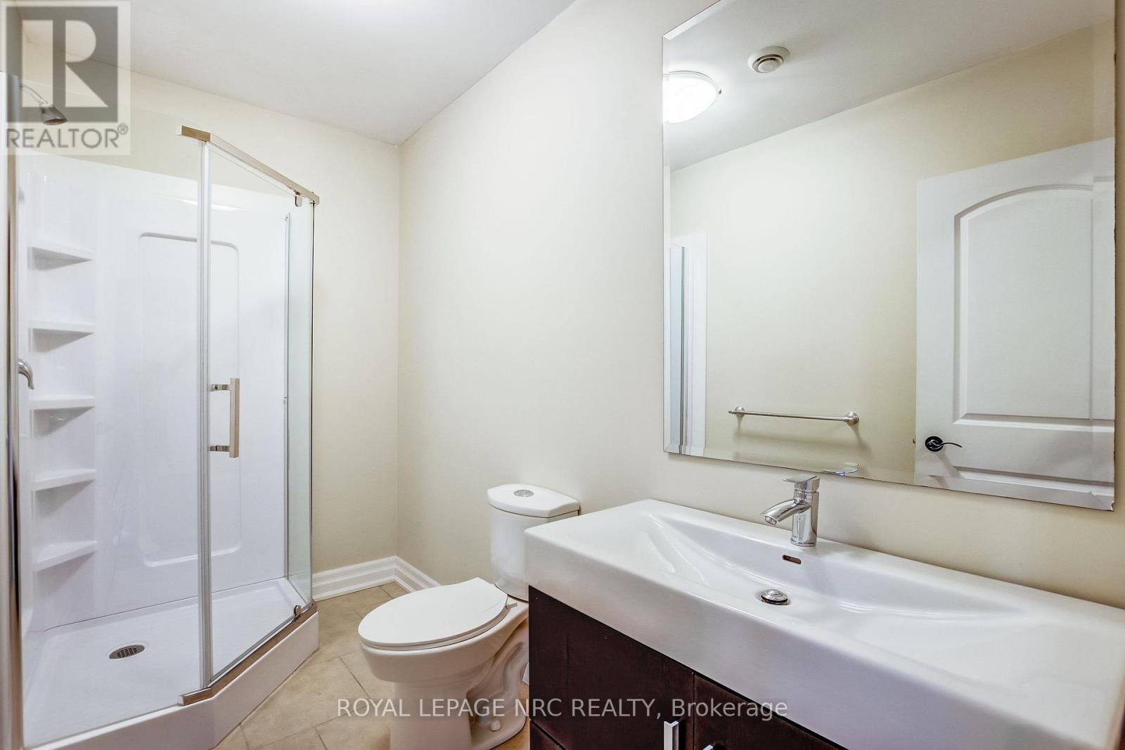 












5784 IRONWOOD STREET

,
Niagara Falls (Forestview),




Ontario
L2H0G4

