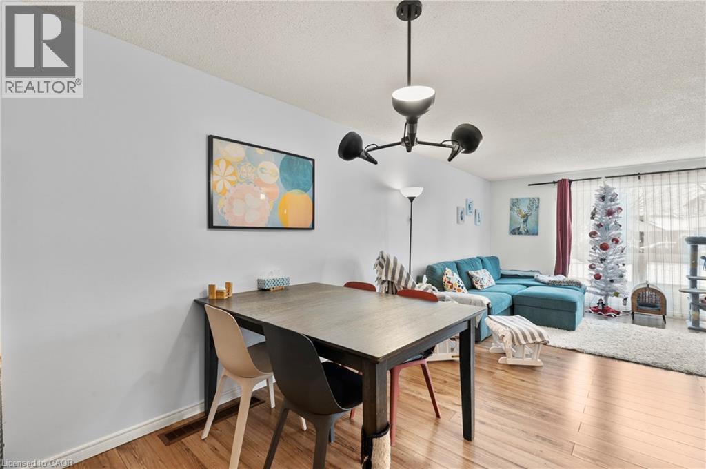 












40 BULA Drive

,
St. Catharines,




Ontario
L2N6R6

