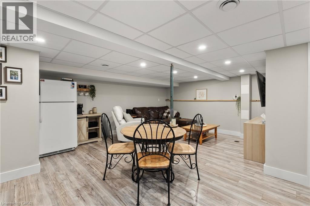 












40 BULA Drive

,
St. Catharines,




Ontario
L2N6R6

