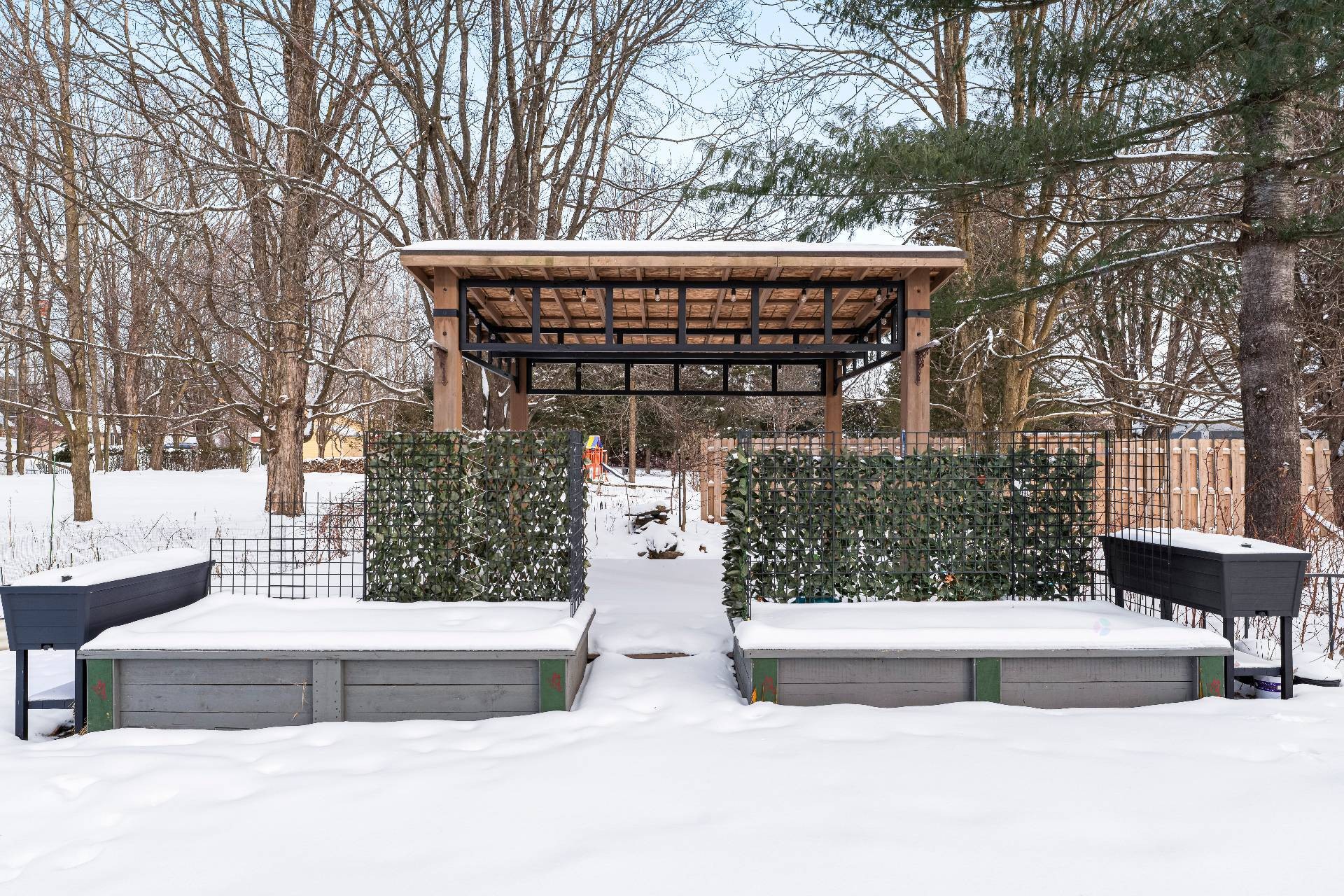 









655

 - 661


Rue Dufferin

,
Stanstead - Ville,




QC
J0B3E0

