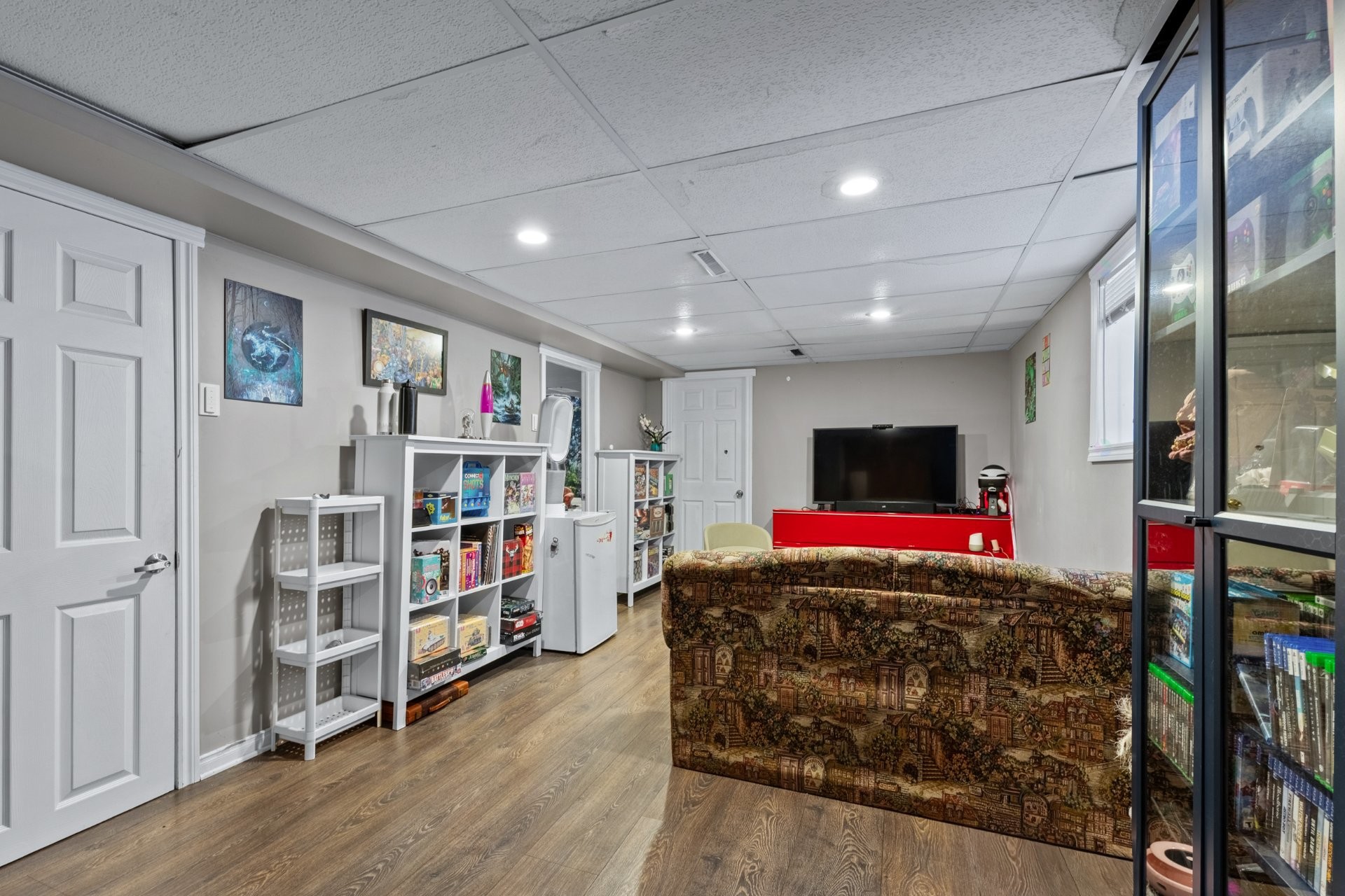 









330


Côte St-Paul

,
Saint-Colomban,




QC
J5K1Z7

