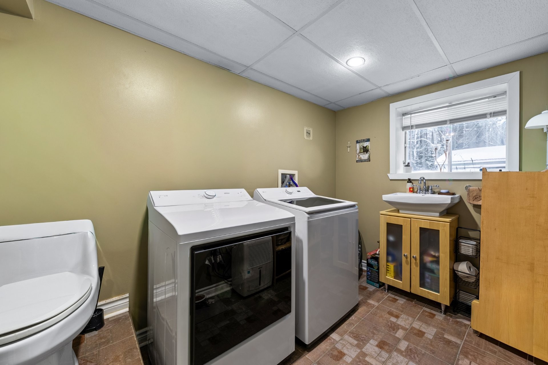 









330


Côte St-Paul

,
Saint-Colomban,




QC
J5K1Z7

