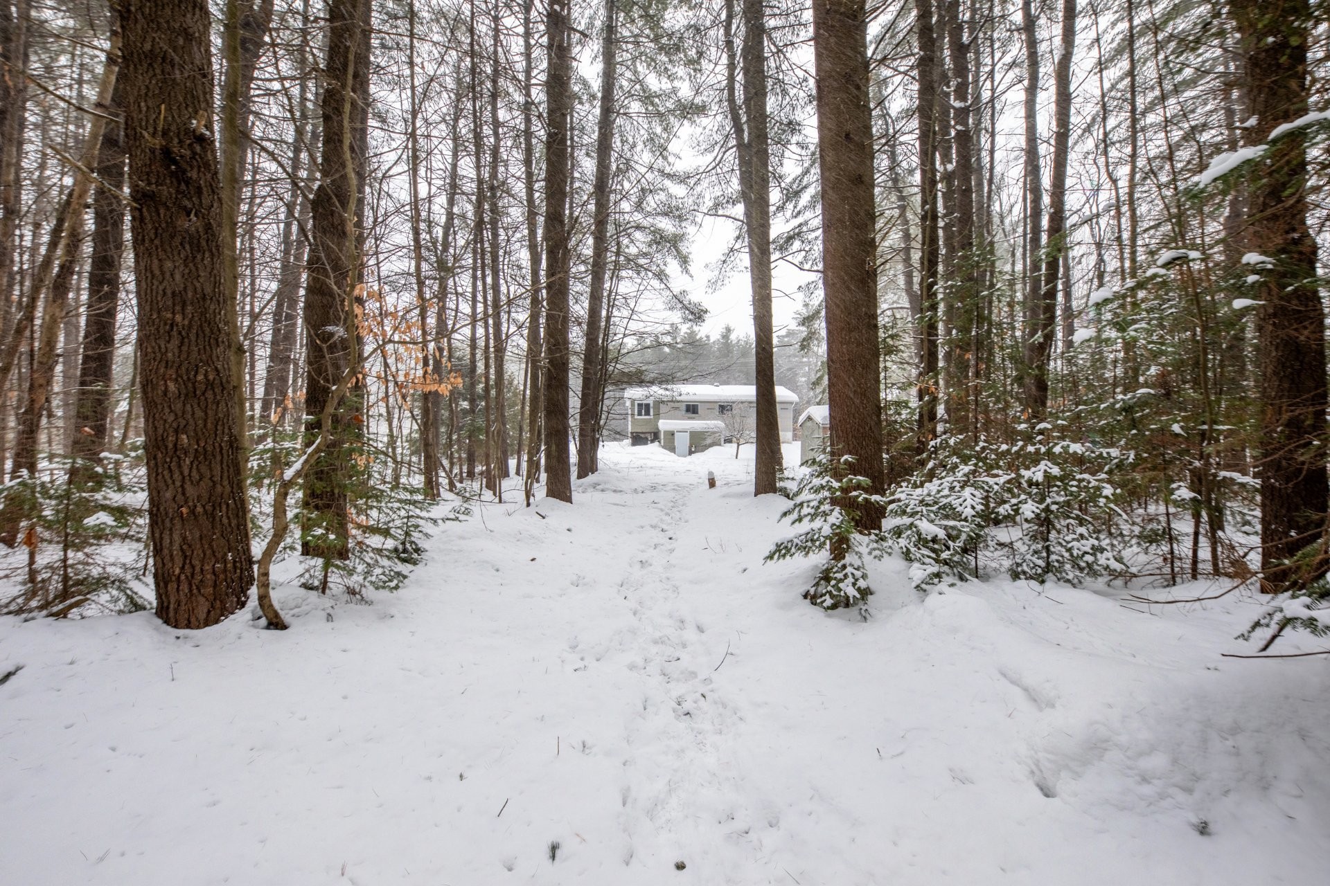 









330


Côte St-Paul

,
Saint-Colomban,




QC
J5K1Z7

