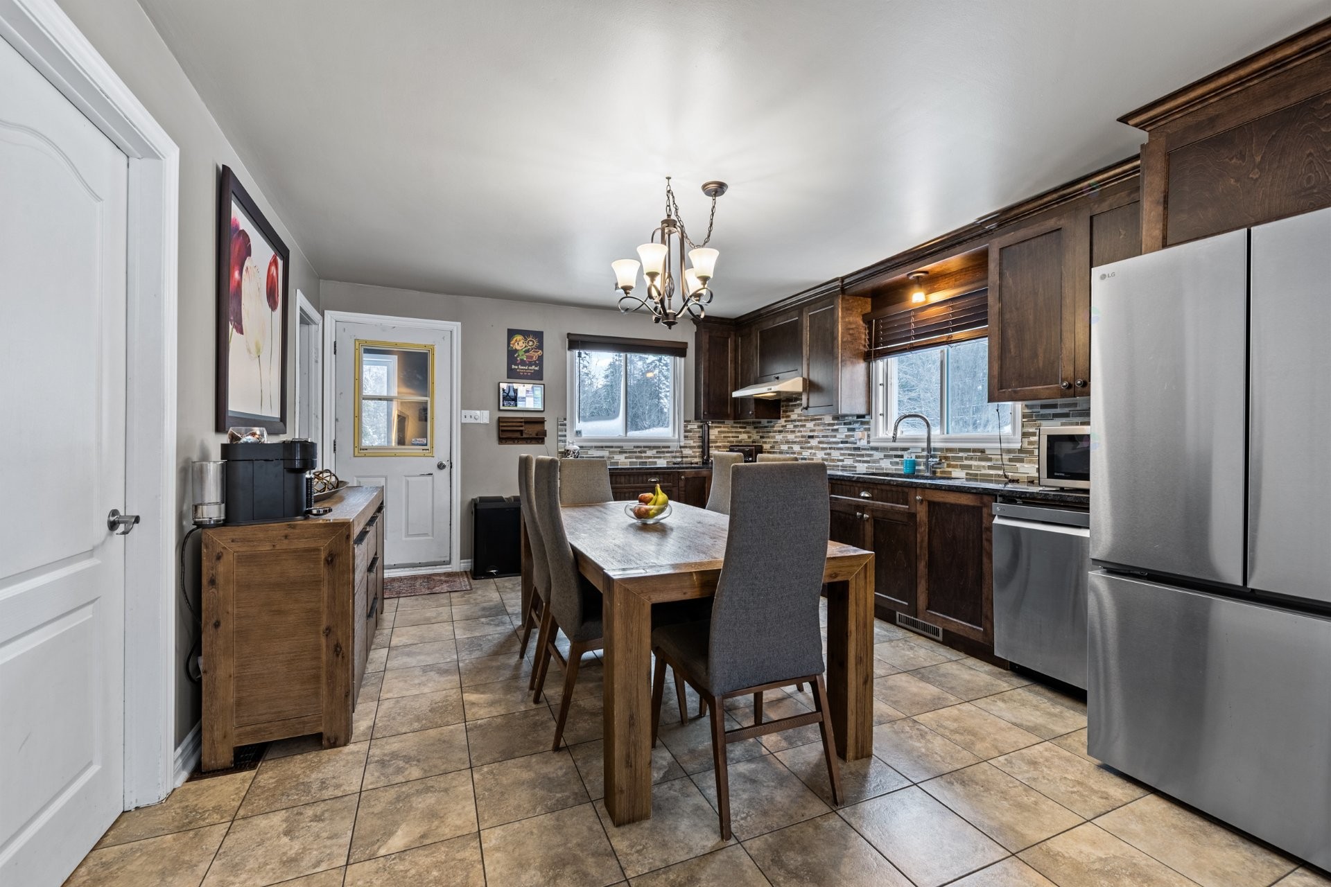 









330


Côte St-Paul

,
Saint-Colomban,




QC
J5K1Z7

