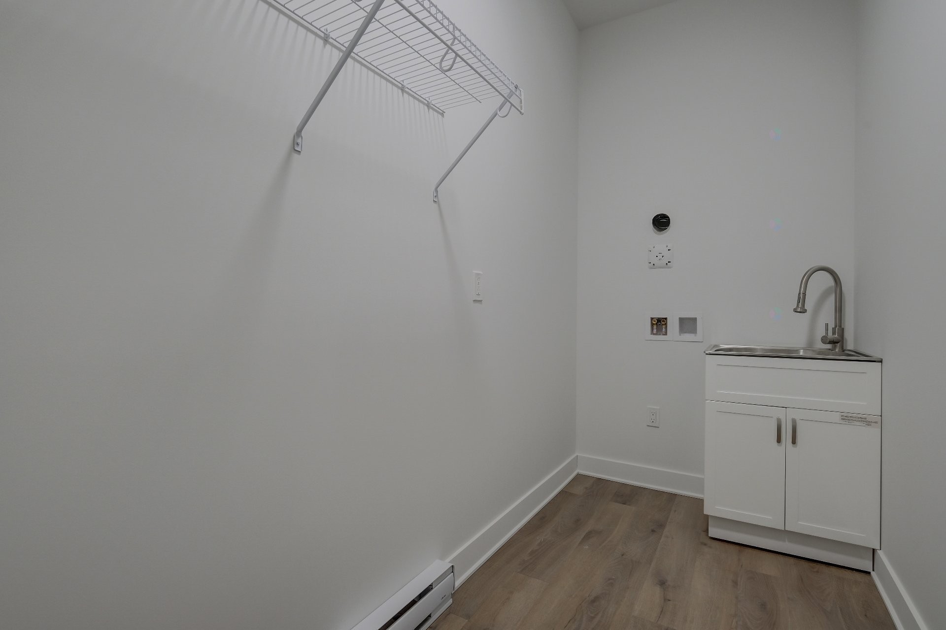 









2010


Rue De Chambly

, 102,
Saint-Bruno-de-Montarville,




QC
J3V0E5

