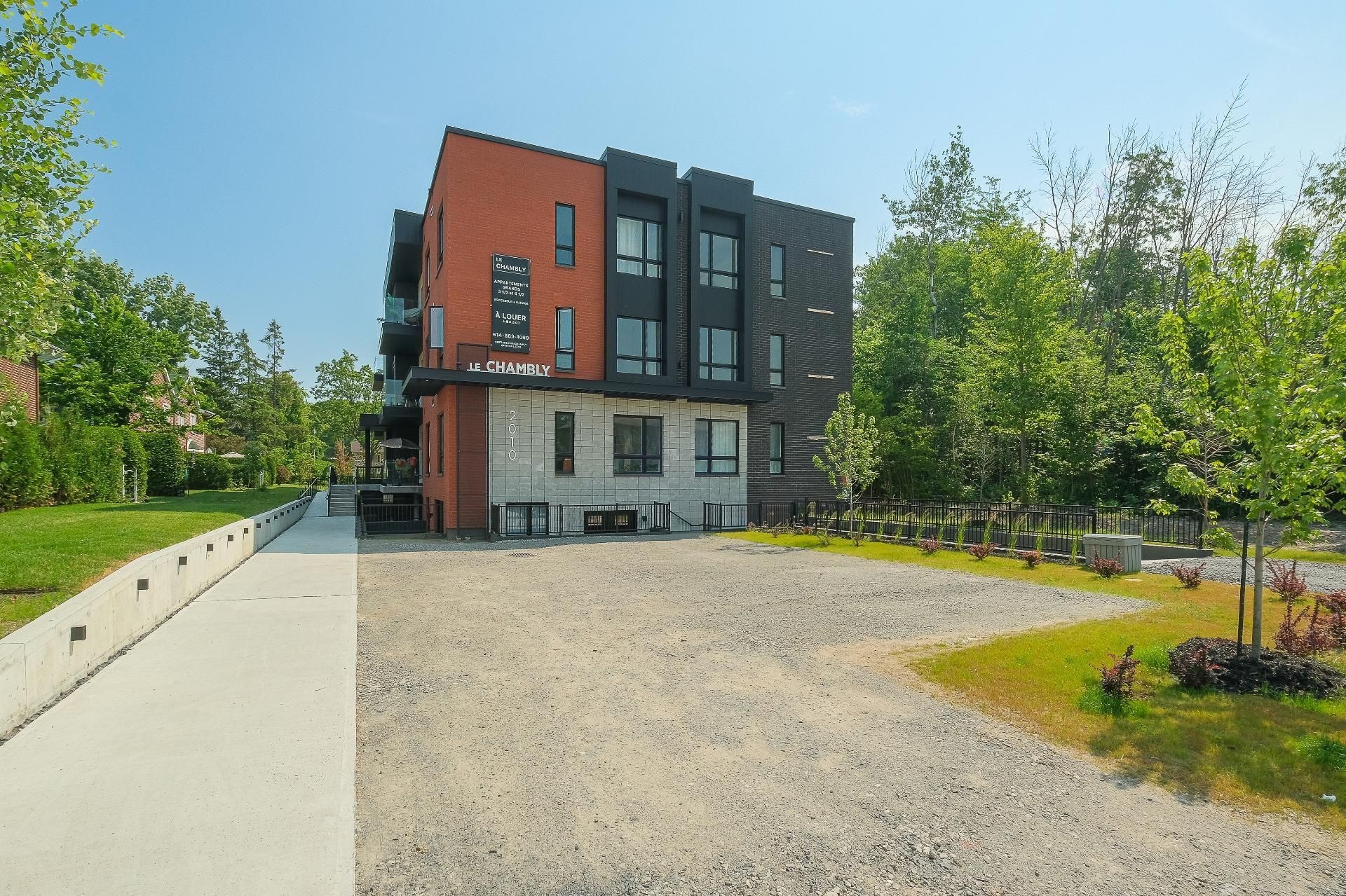 









2010


Rue De Chambly

, 102,
Saint-Bruno-de-Montarville,




QC
J3V0E5

