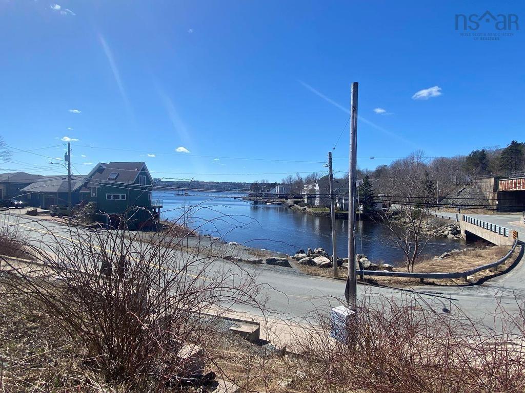 












AB-1A-D Shore DrivE

,
Bedford,







NS
B4A 2C8

