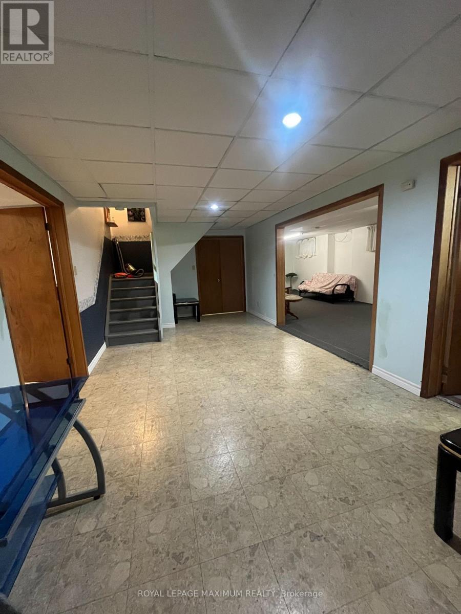 












57 PLOWSHARE CRESCENT

,
Toronto,




Ontario
M9V4Y1

