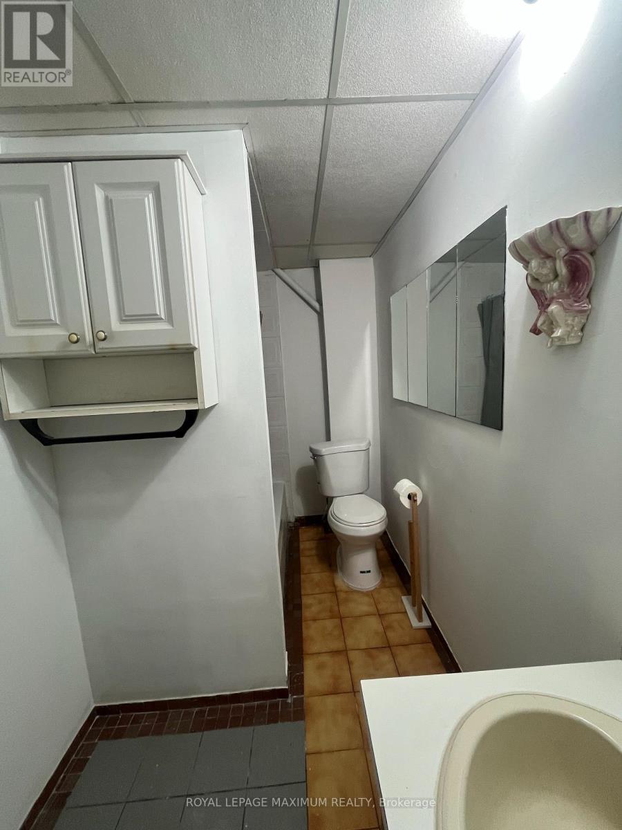 












57 PLOWSHARE CRESCENT

,
Toronto,




Ontario
M9V4Y1

