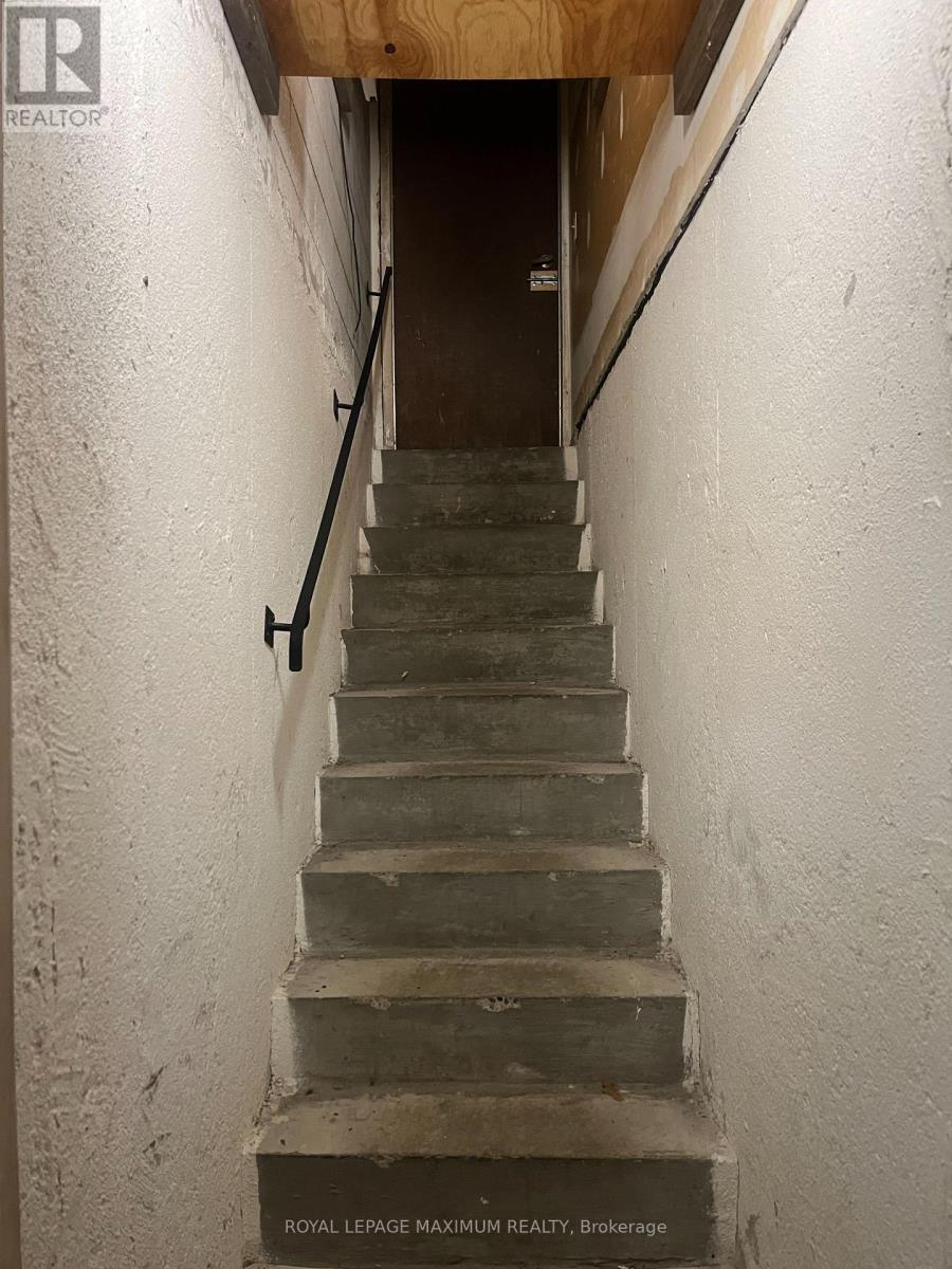 












57 PLOWSHARE CRESCENT

,
Toronto,




Ontario
M9V4Y1

