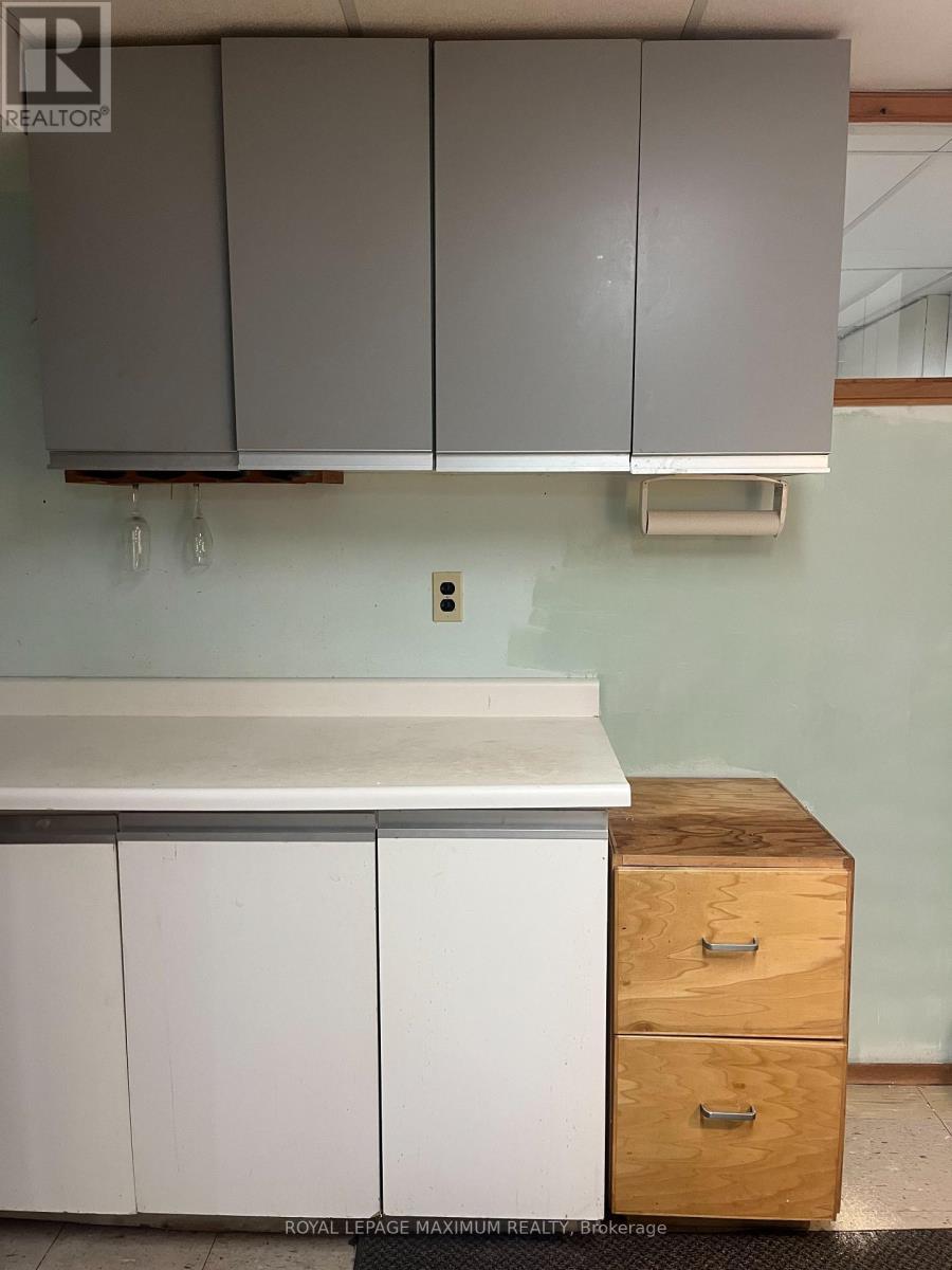 












57 PLOWSHARE CRESCENT

,
Toronto,




Ontario
M9V4Y1

