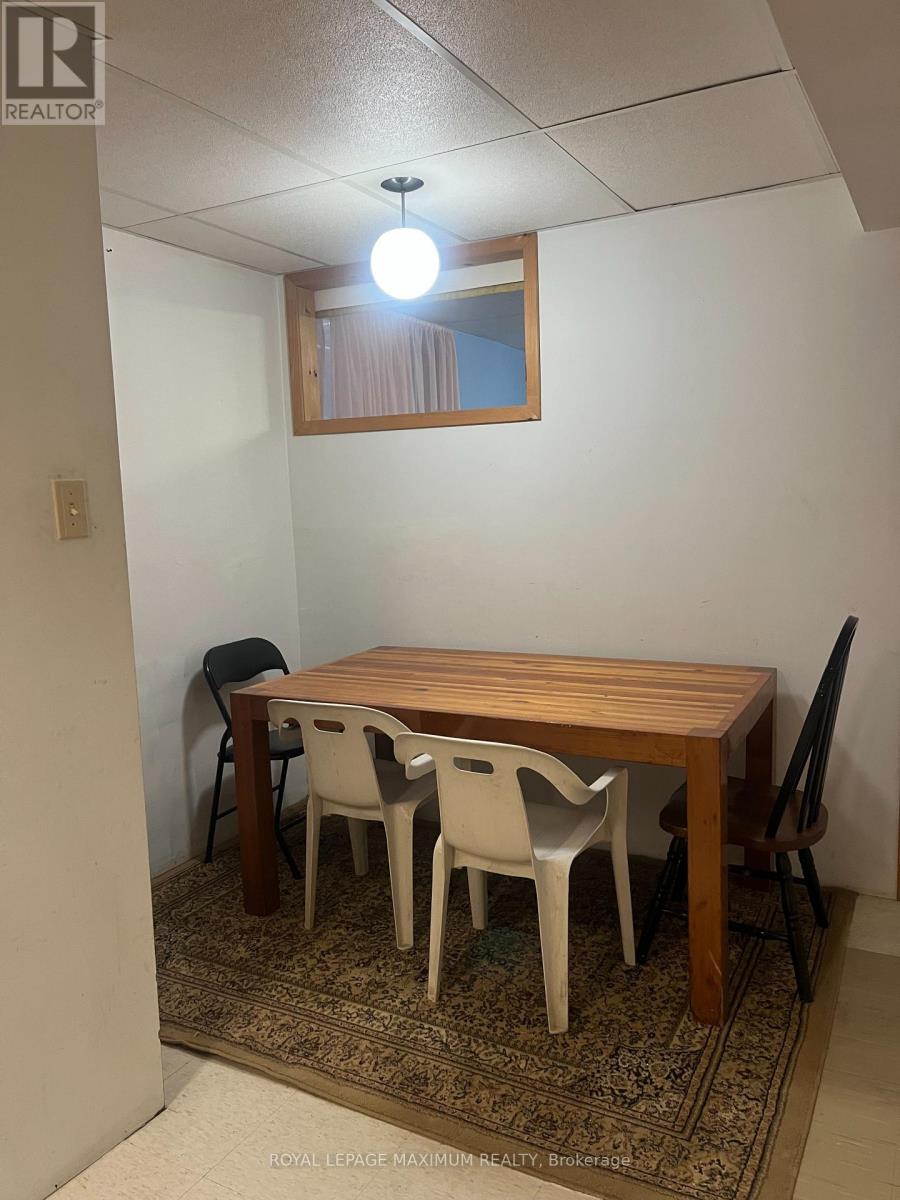 












57 PLOWSHARE CRESCENT

,
Toronto,




Ontario
M9V4Y1

