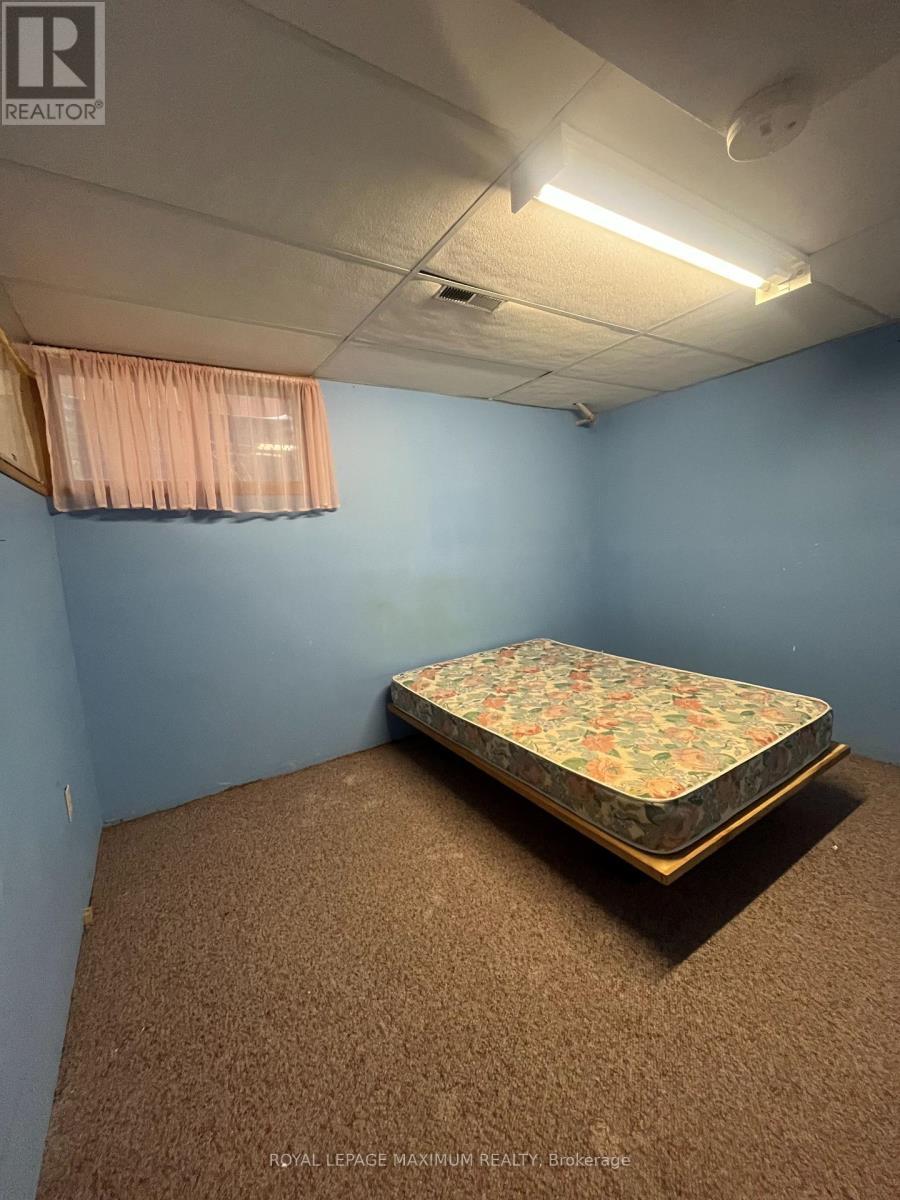 












57 PLOWSHARE CRESCENT

,
Toronto,




Ontario
M9V4Y1

