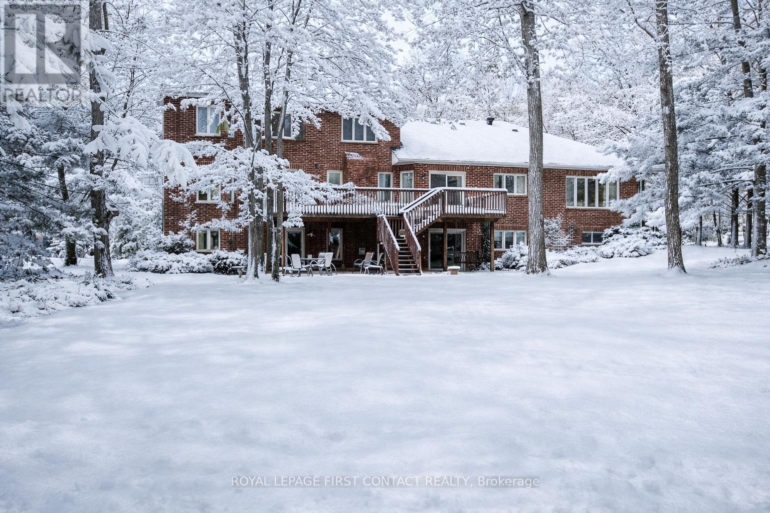 












68 ALANA DRIVE

,
Springwater,




Ontario
L4N7K8

