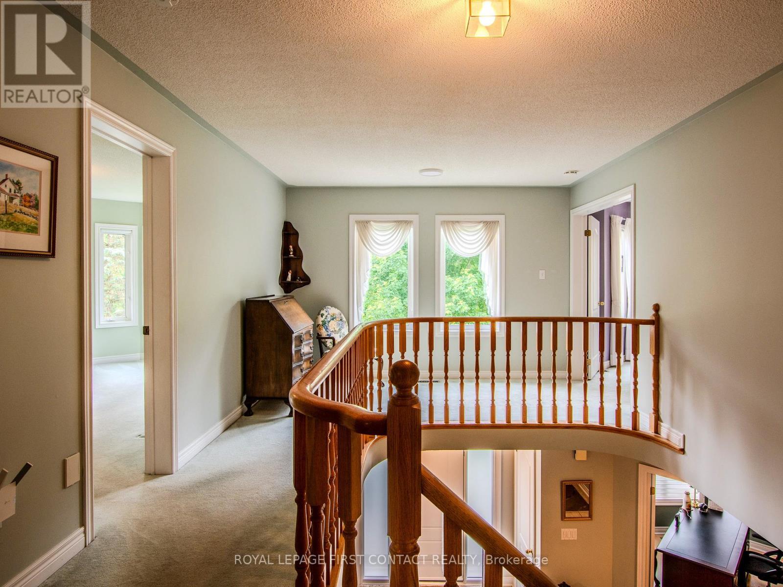 












68 ALANA DRIVE

,
Springwater,




Ontario
L4N7K8

