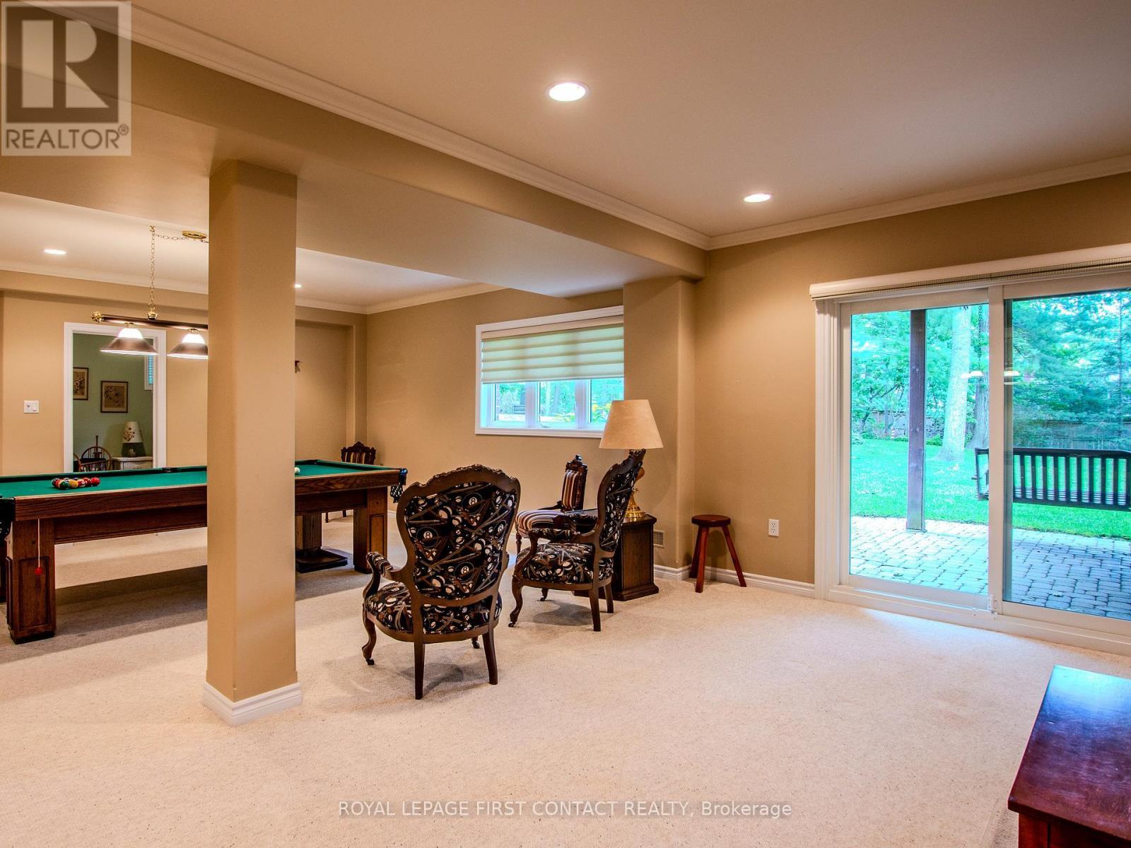 












68 ALANA DRIVE

,
Springwater,




Ontario
L4N7K8

