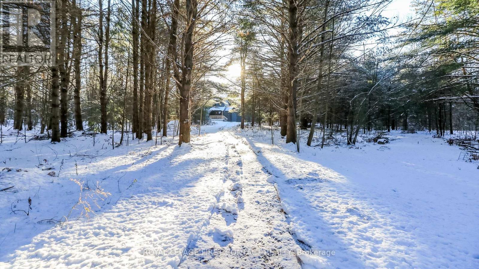 












4033 BOYD ROAD

,
Severn,




Ontario
L0K2B0

