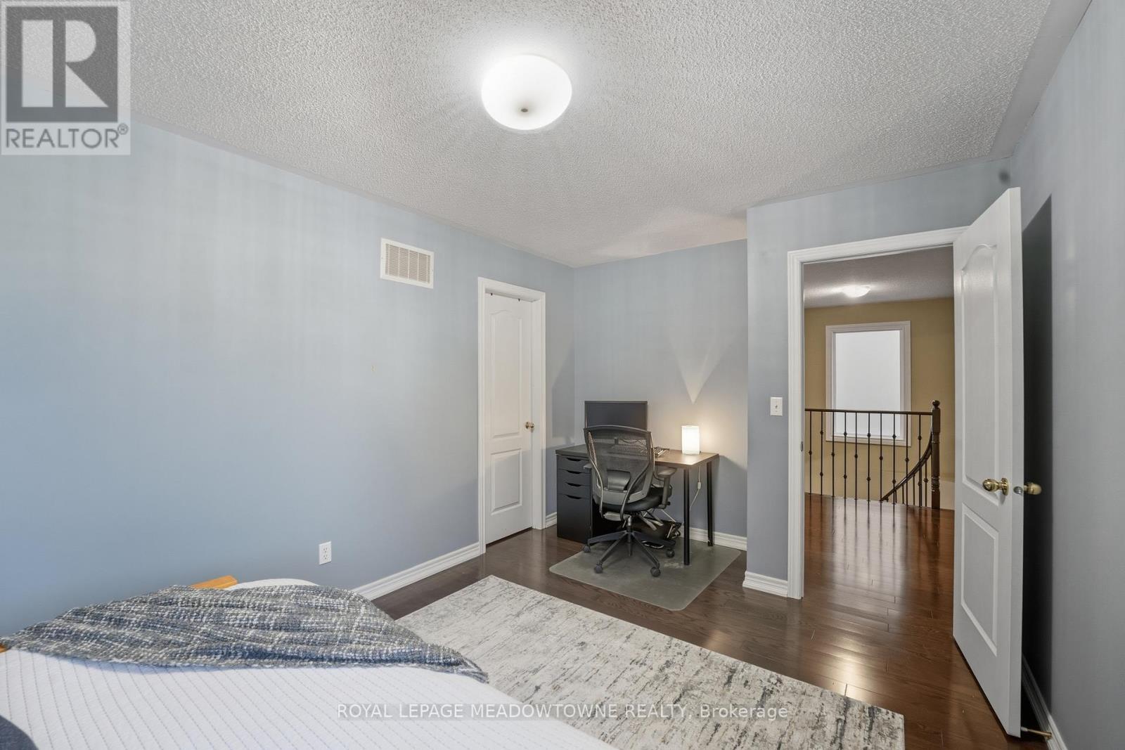 












355 GREENLEES CIRCLE

,
Milton,




Ontario
L9T0X2

