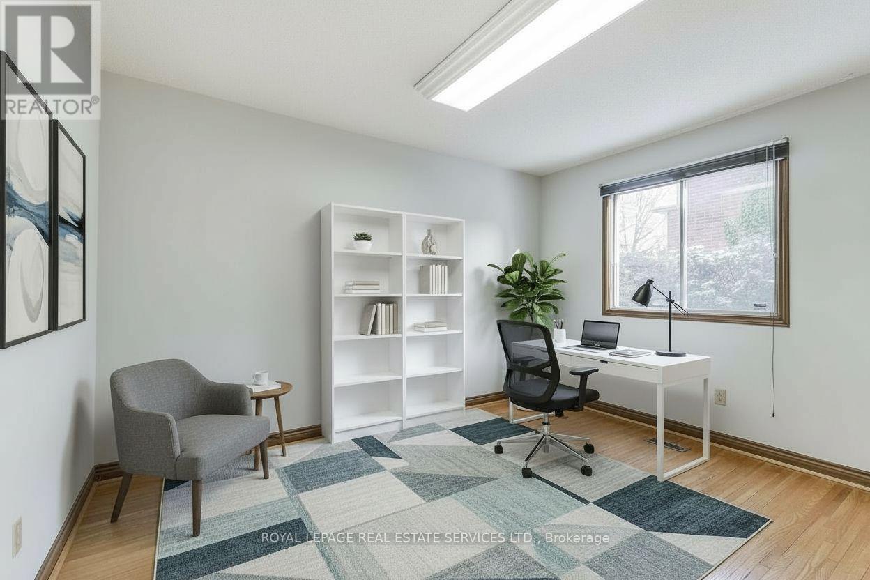 












4261 BRIDLEPATH TRAIL

,
Mississauga,




Ontario
L5L3K3

