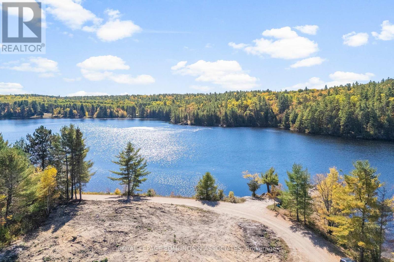 












LT 9 RANTZ ROAD

,
Petawawa,







Ontario
K8H2W8

