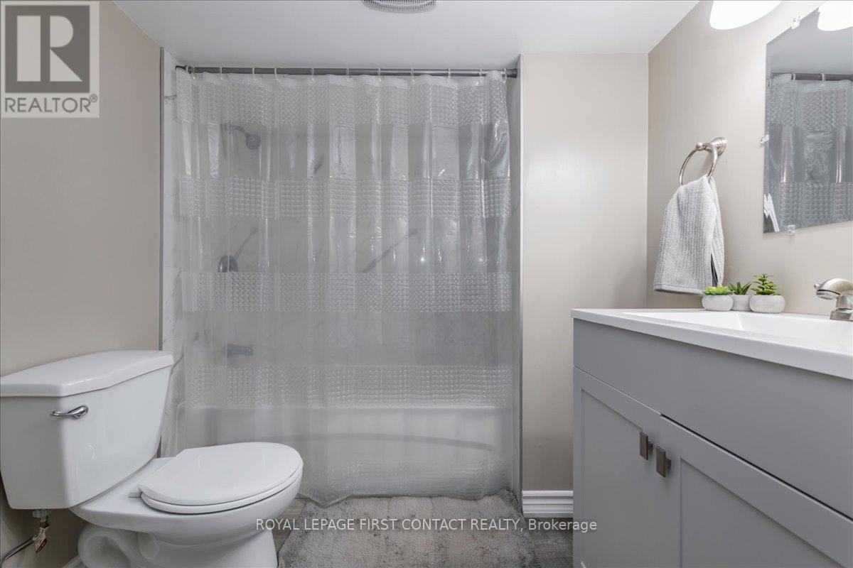 












193 PICKETT CRESCENT

,
Barrie,




Ontario
L4N8C2

