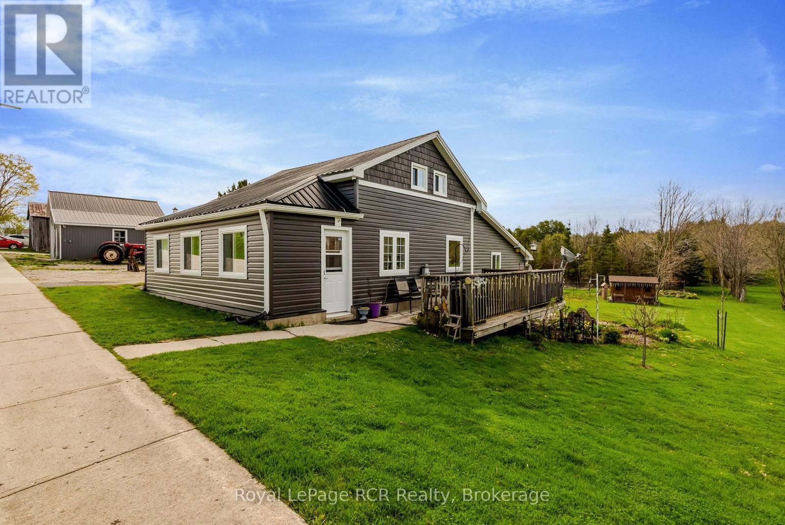 












181 COUNCIL ROAD

,
South Bruce,




Ontario
N0G1W0

