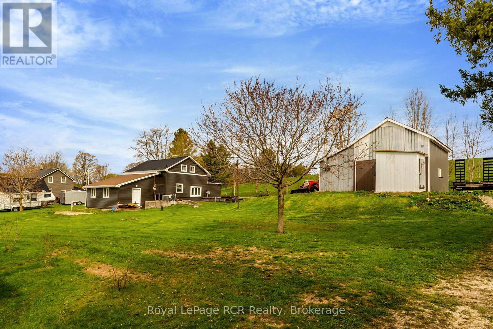 












181 COUNCIL ROAD

,
South Bruce,




Ontario
N0G1W0

