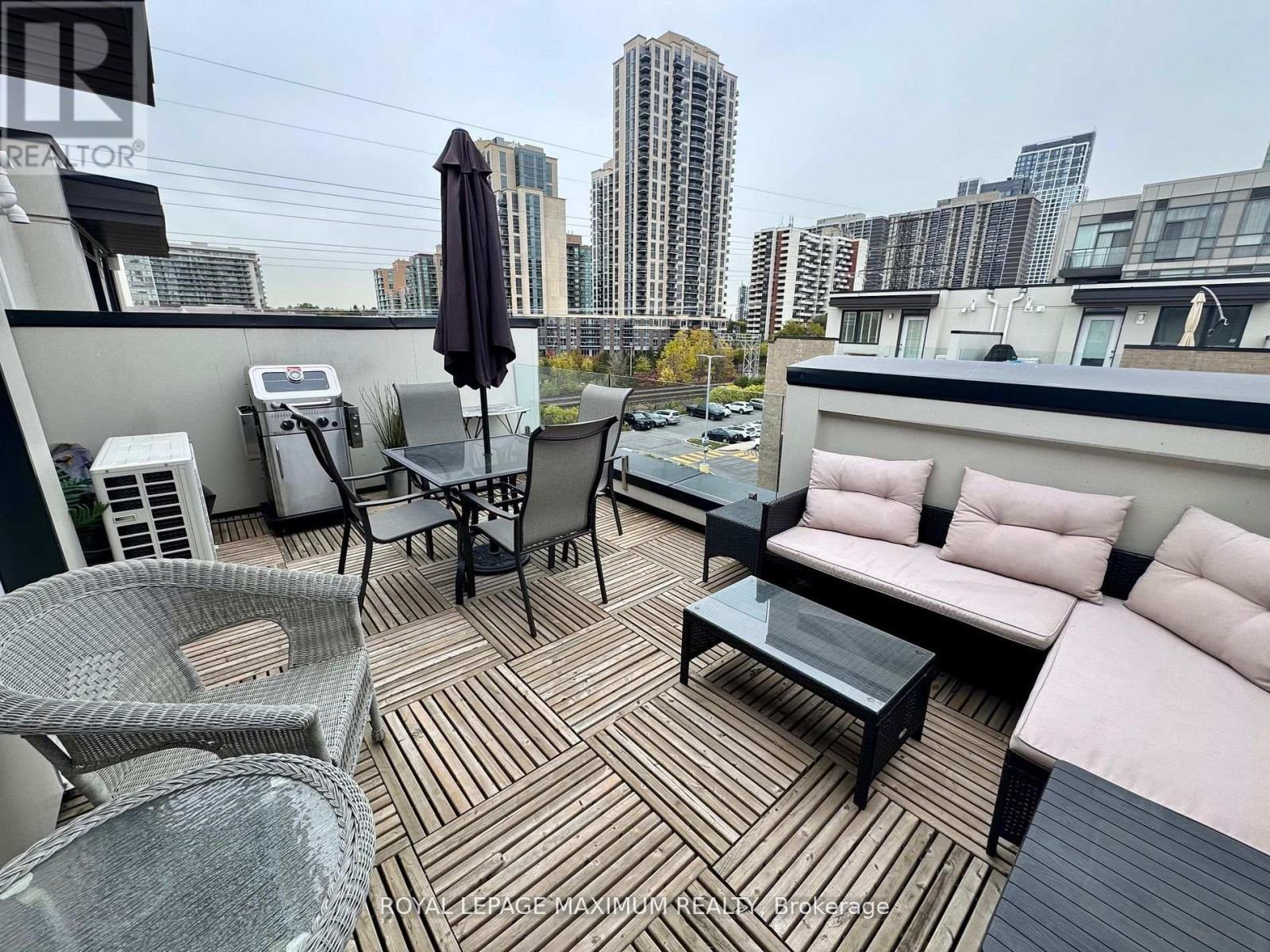 












92 - 30 FIELDWAY ROAD

,
Toronto,




Ontario
M8Z0E3

