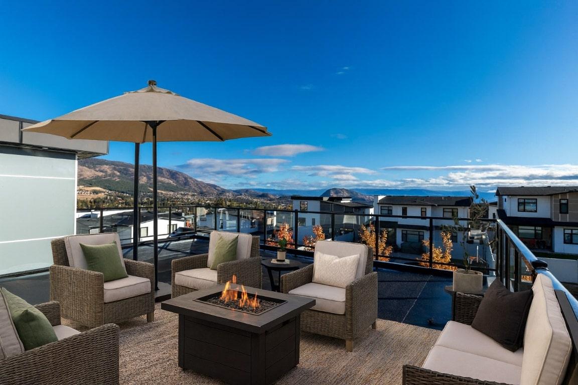 









3741


Astoria

Drive,
West Kelowna,




BC
V4T 0B1

