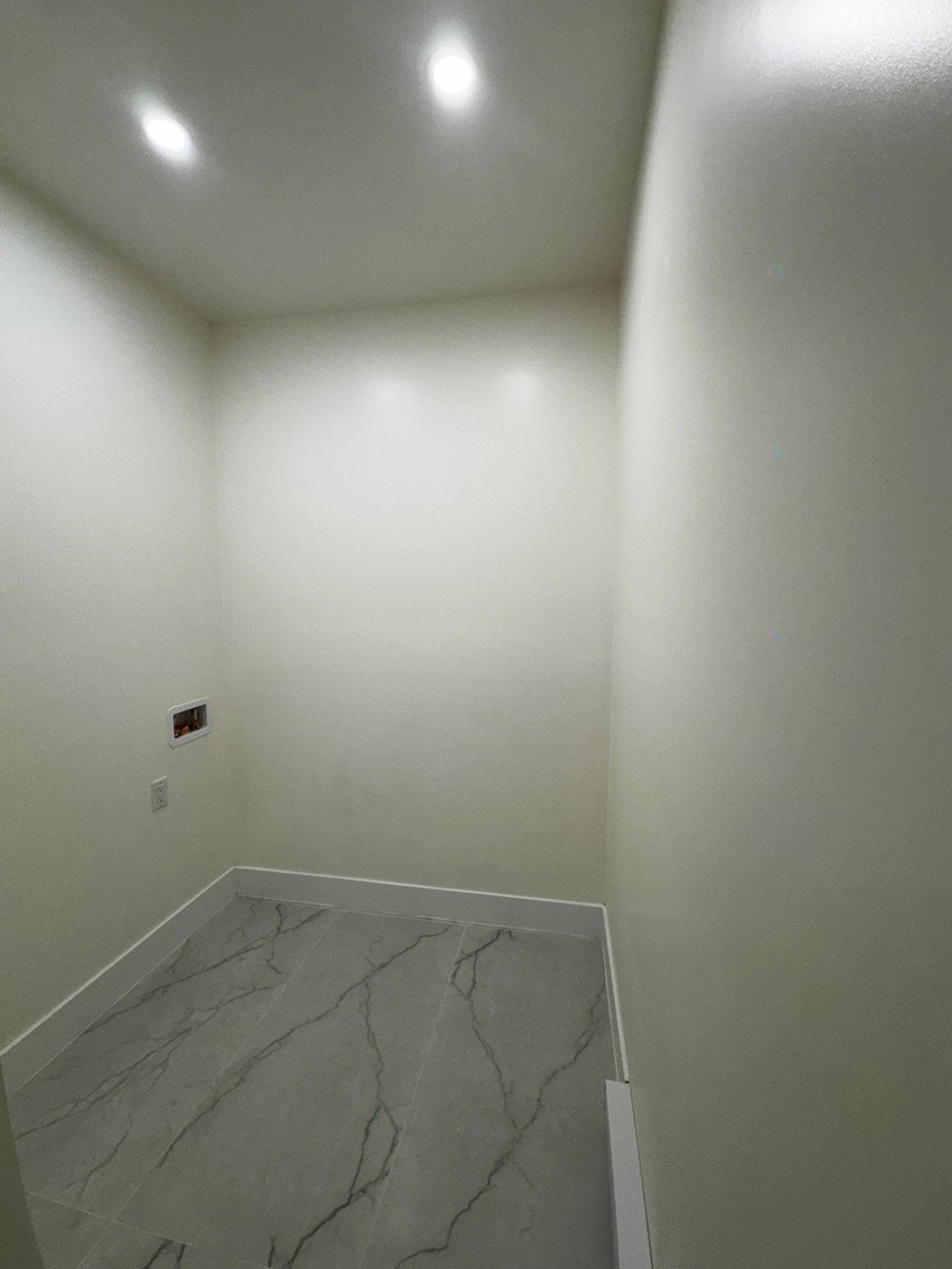 









4842


Rue Wellington

,
Montréal (Verdun/Île-des-Soeurs),




QC
H4G1X4

