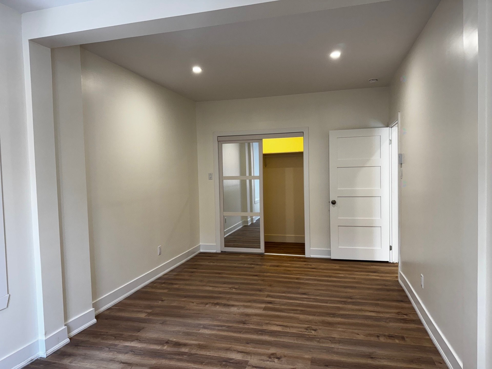 









4842


Rue Wellington

,
Montréal (Verdun/Île-des-Soeurs),




QC
H4G1X4

