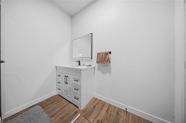 









1199


Selkirk

AVE,
Winnipeg,




MB
R2X 0C6

