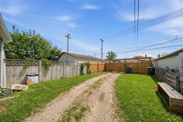 









1199


Selkirk

AVE,
Winnipeg,




MB
R2X 0C6

