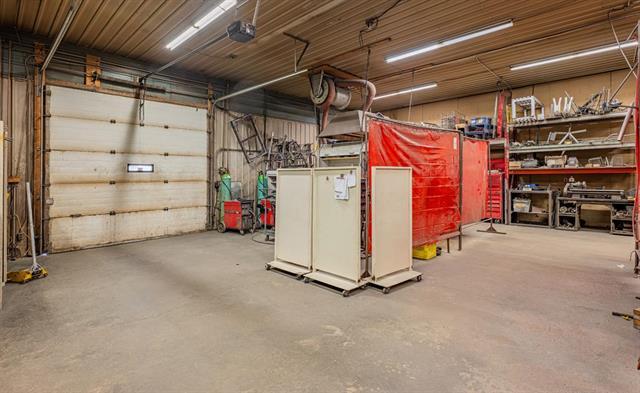 









80


Archibald

ST,
Winnipeg,




MB
R2J 0V8

