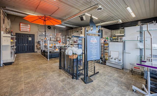 









80


Archibald

ST,
Winnipeg,




MB
R2J 0V8

