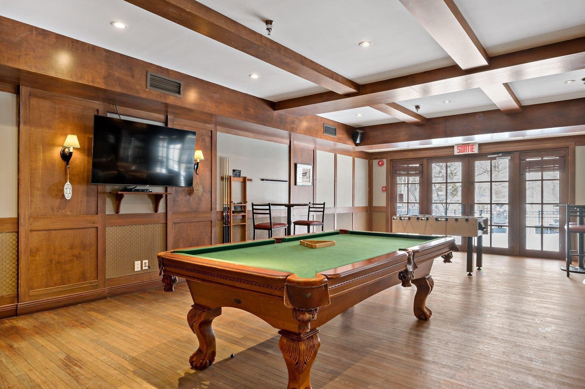 









6385


Mtée Ryan

, 214,
Mont-Tremblant,




QC
J8E1S5

