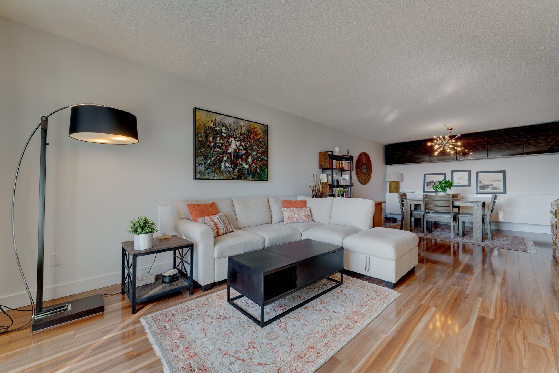 









320


Rue du Bord-de-l'Eau O.

, 304,
Longueuil (Le Vieux-Longueuil),




QC
J4H4B2

