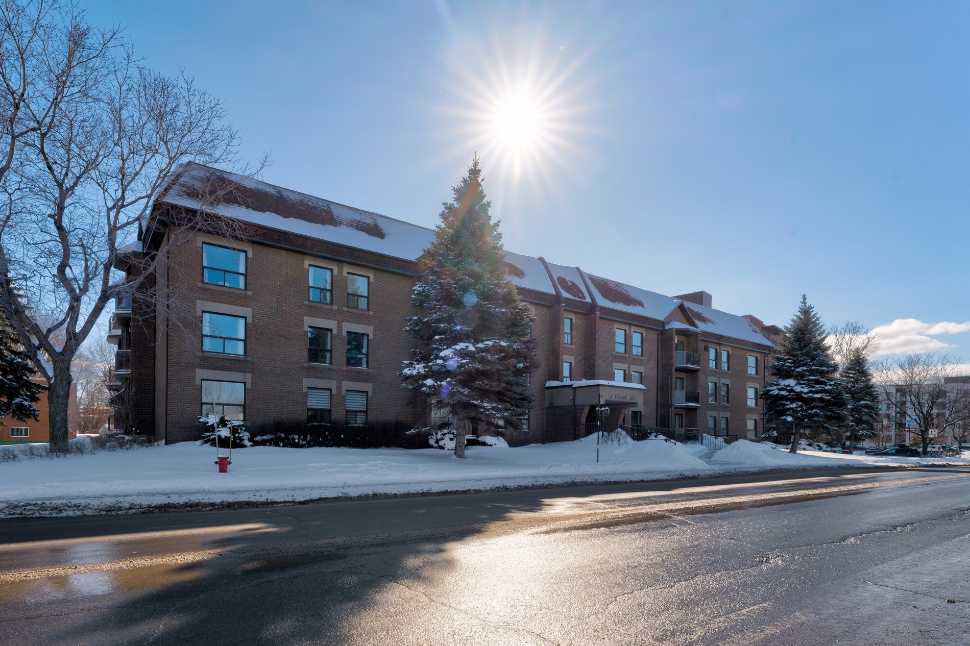 









320


Rue du Bord-de-l'Eau O.

, 304,
Longueuil (Le Vieux-Longueuil),




QC
J4H4B2

