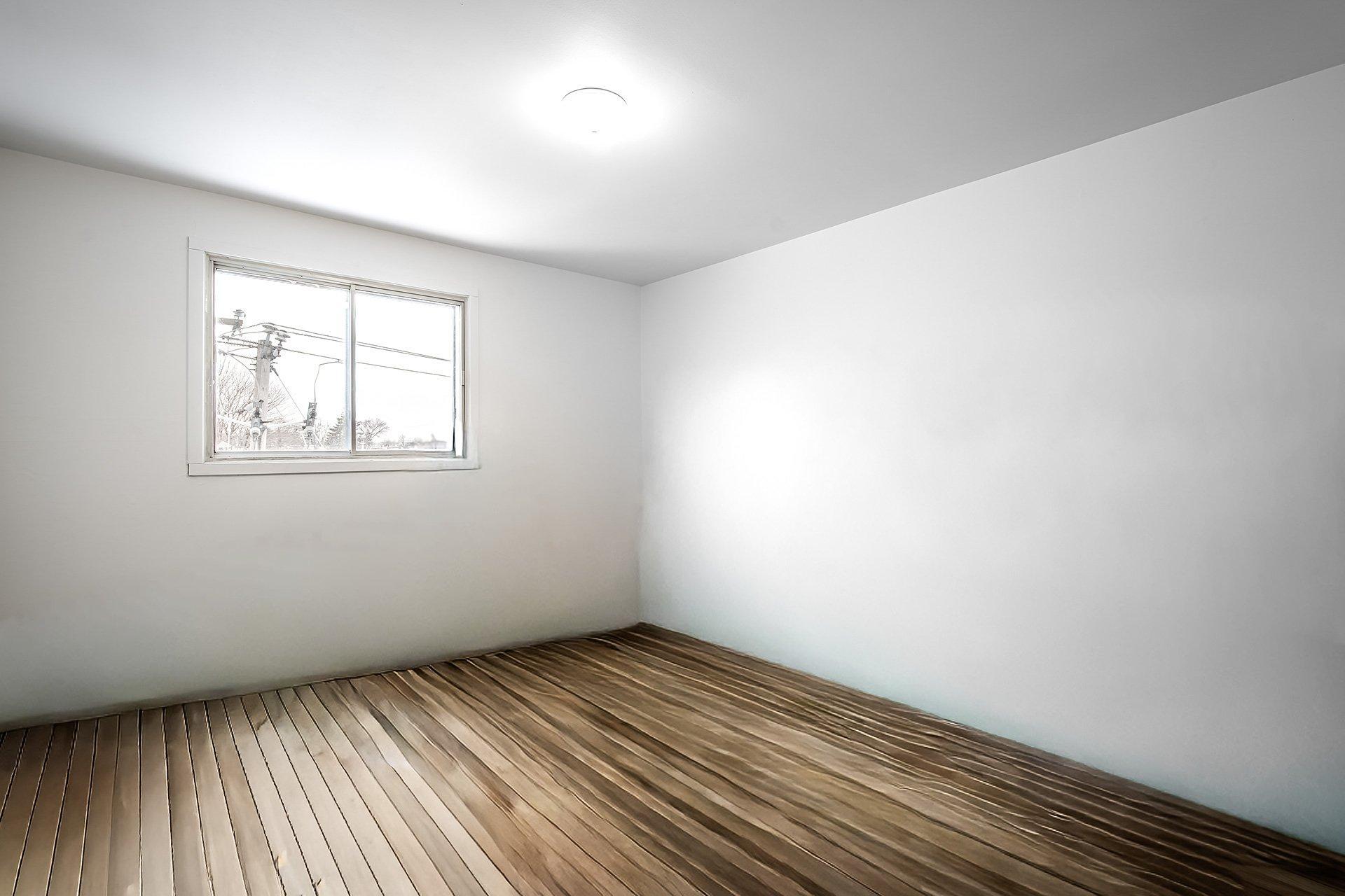 









11600


Boul. Langelier

, 7,
Montréal (Montréal-Nord),




QC
H1G3L8

