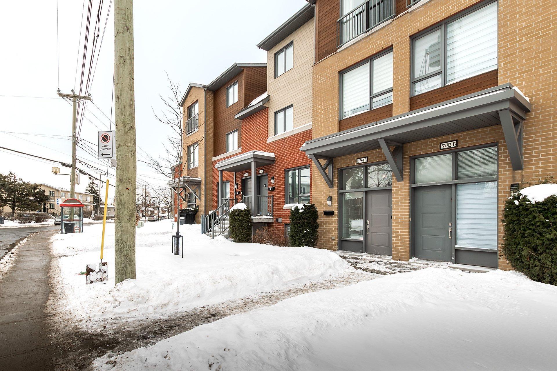 









5780B


Av. Parkhaven

,
Côte-Saint-Luc,




QC
H4W1X9

